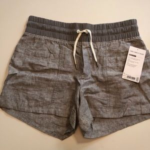 Athleta Cabo linen shorts gray
